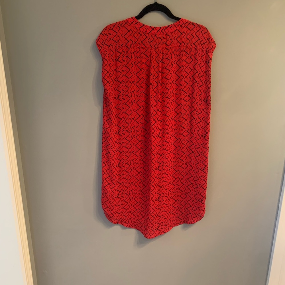 Red dress with black lines and buttons down the front - Picture 5 of 5